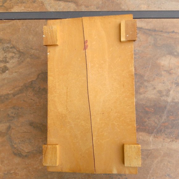 Vintage Wooden Dresser Box - Picture 5 of 8